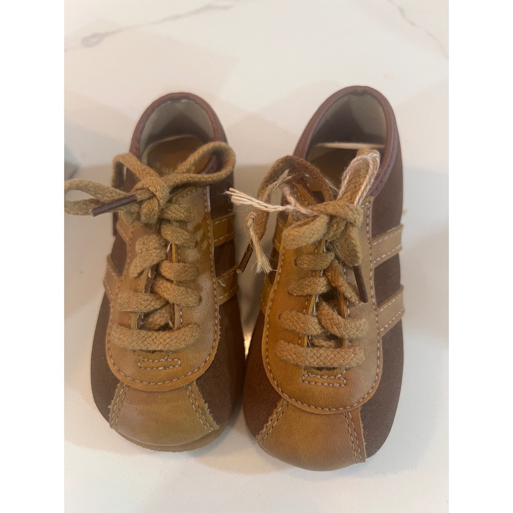 Vintage Mrs Day's Ideal Baby Shoe Co Brown Suede Sneakers 167 Size 2 Medium